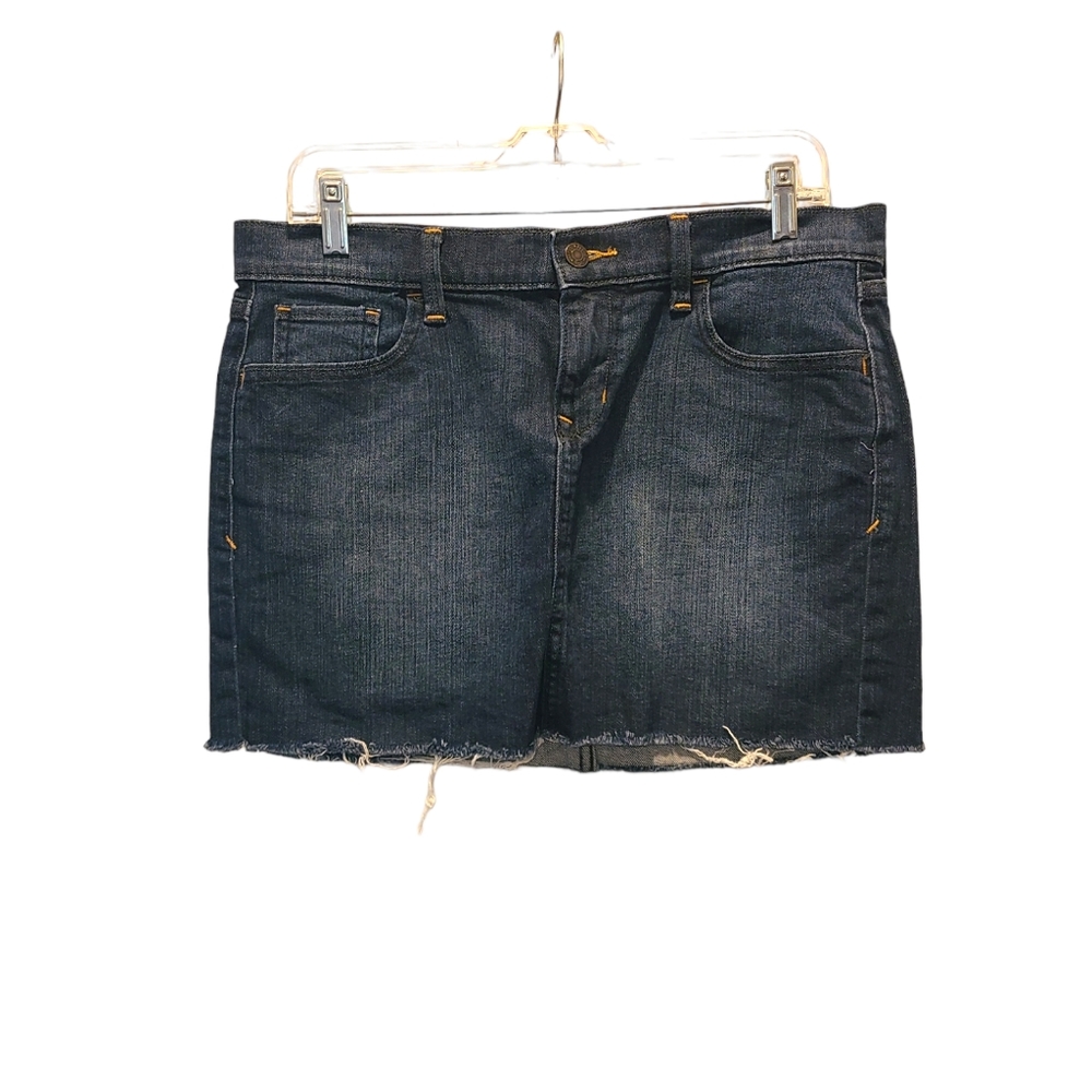 Old navy blue jean skirt size 8
